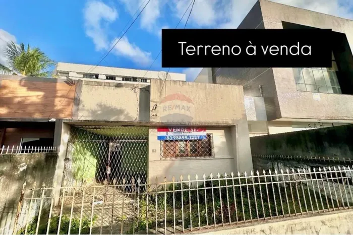Terreno à venda - Bairro da Torre - 240m2
