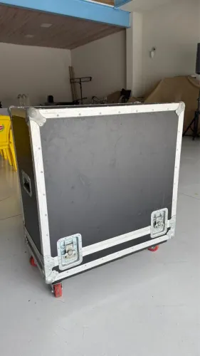 Case Flight Case para 4 Caixas de 12? - Profissional