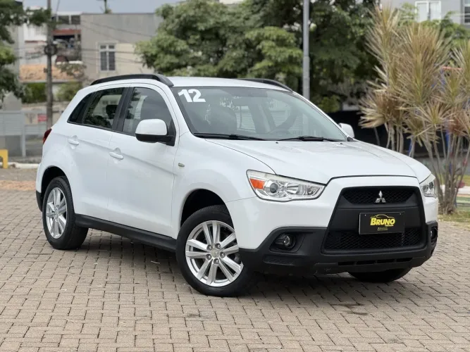 Mitsubishi ASX 2.0 16V 160cv Aut. 2012