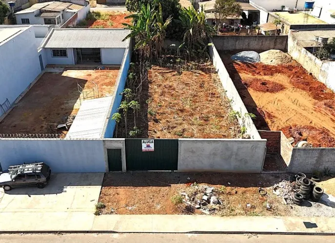 Aluga-se Lote no Setor Bairro Cardoso