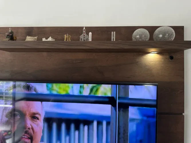 Rack com painel para TV