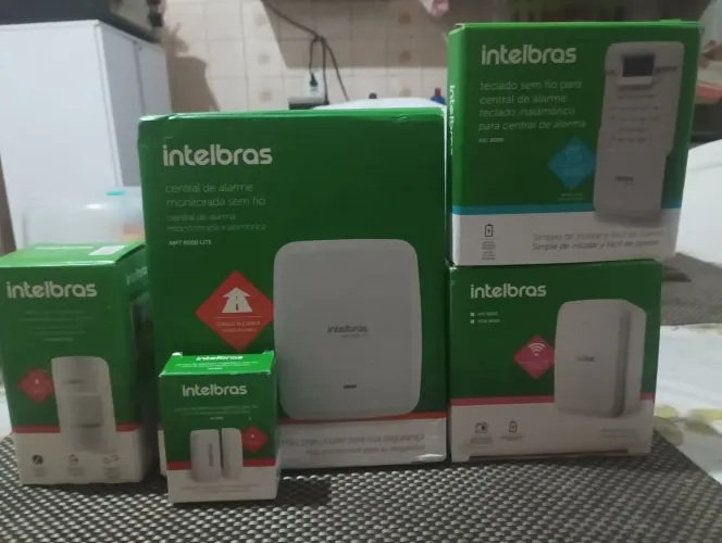 Kit alarme Intelbras AMT8000 LITE