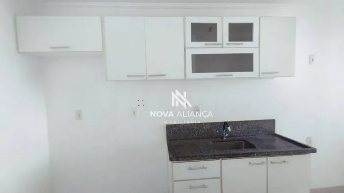 Apartamento com 2 quartos para alugar, 62 m² - Itapuã - Vila Velha/ES