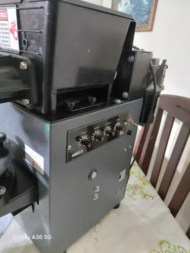Máquina de Fazer Salgados Modeladora Compacta Pop 4.0 ( ENTREGA A COMBINAR ).