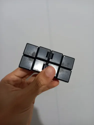Infinity Cube Preto