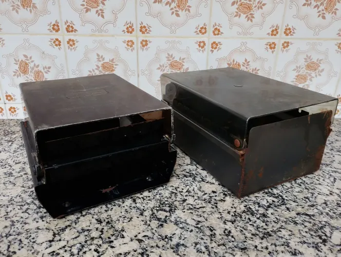 Fichários de mesa.