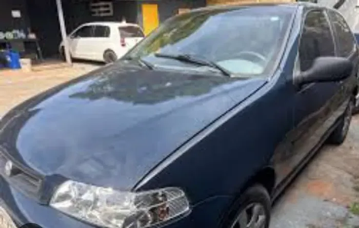 Vende se para desmanche 