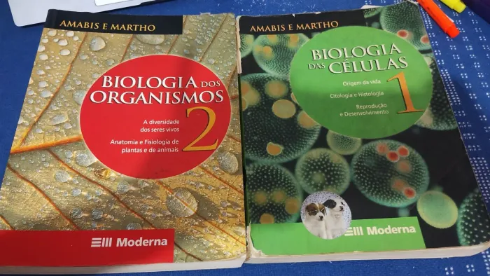 Livro de biologia para vestibular ( moderna) amabis e martho