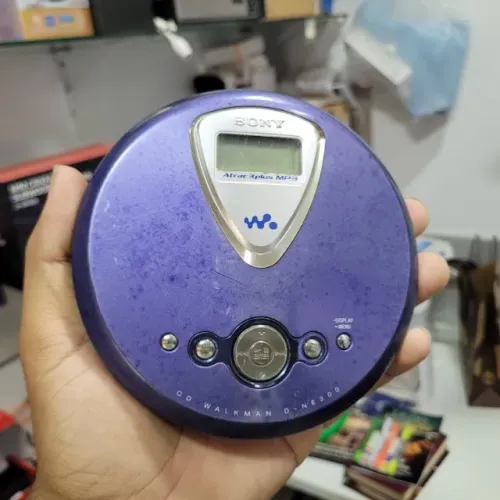 Sony Walkman D-NE300 Roxo Testado e Funcionando Leitor de CD Portátil
