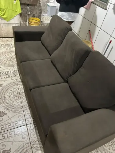 Sofá de 2 e 3 lugares usado mas em bom estado