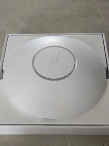 Access Point Unifi 6 (novo)