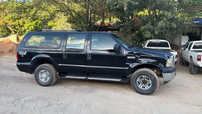 Ford F-250 Tropivan Executive 3.9 TB Diesel 2011