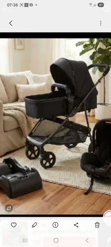 Carinho e bebê conforto