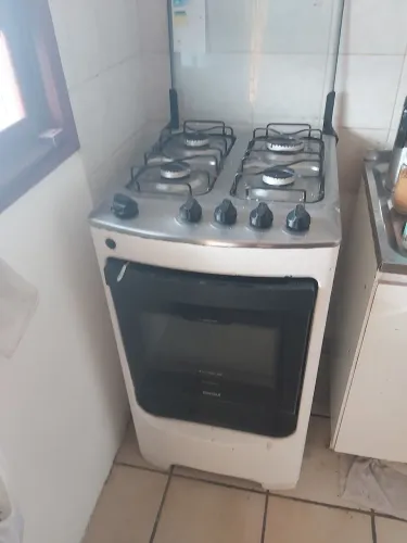 Fogão Consul 4 bocas com mesa de inox