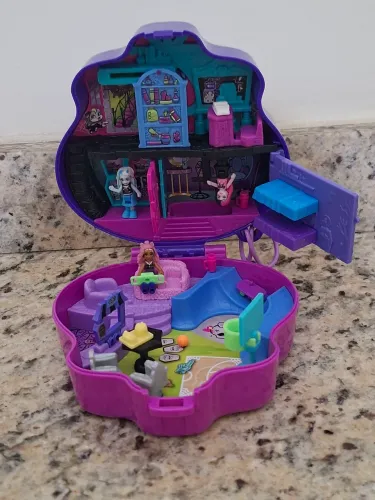 Boneca Monster High - Polly Pocket Mundo Surpresa Monster High