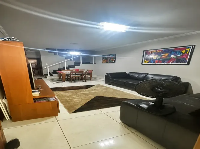 Sobrado à venda, 3 dormitórios, 1 suite, 2 banheiros, 2 vagas - Vila São Francisco (Zona L