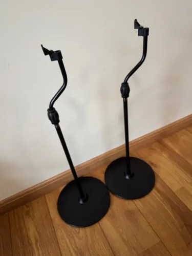 Pedestal para caixas de som home theater ajustável