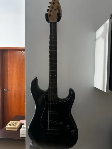 Guitarra Menphis Preta 