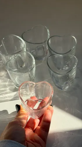 Kit copinhos de shot ou para servir sobremesa em formato de coração