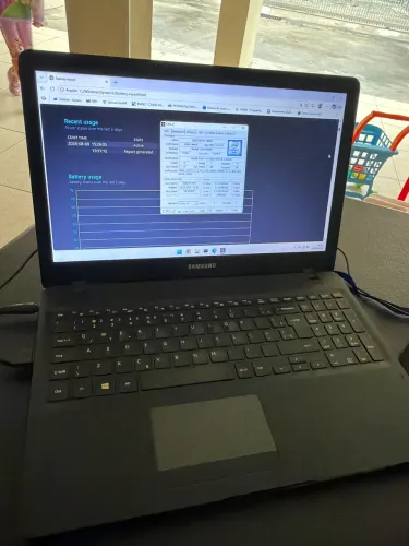 Notebook Samsung 300E5M - i5 + 8GB RAM + GeForce 920MX 2GB + HD 1TB