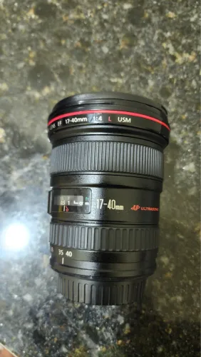 Canon 17-40 