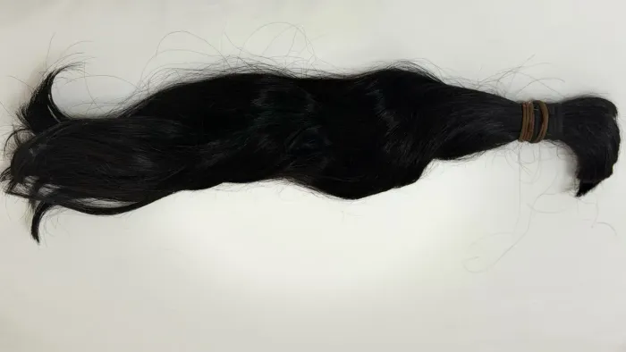Vendo cabelo humano 100% virgem é liso