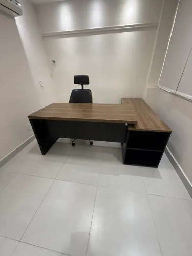 Mesa diretiva escritório
