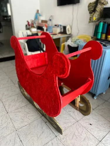Vendo trenó de Natal decoração