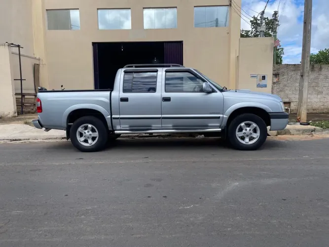 Chevrolet S10 P-up Tornado 2.8 TDI 4x2/4x4 CD Dies 2006