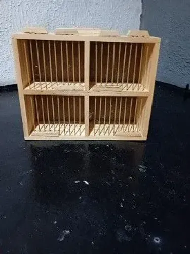 Transporte com 4 divisoes pássaro
