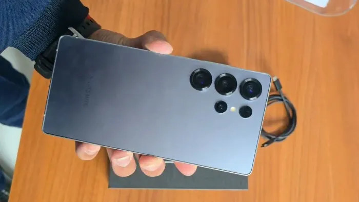 S25 ultra 256 gb IMPECÁVEL!