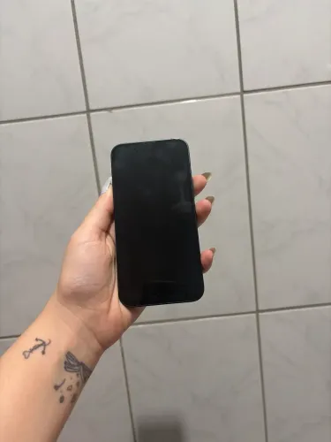 iPhone 13 mini