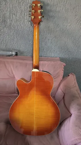 Violão Takamine