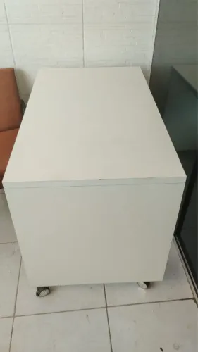 Mesa 4 lugares + poltrona