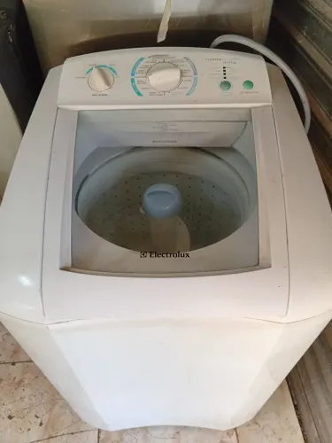 Máquina Electrolux 9 kg