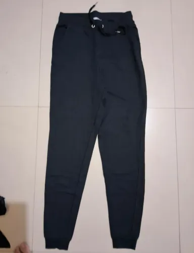 Calça preta 