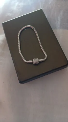 Vende se pandora