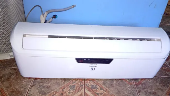 Vende-se Ar Condicionado Split