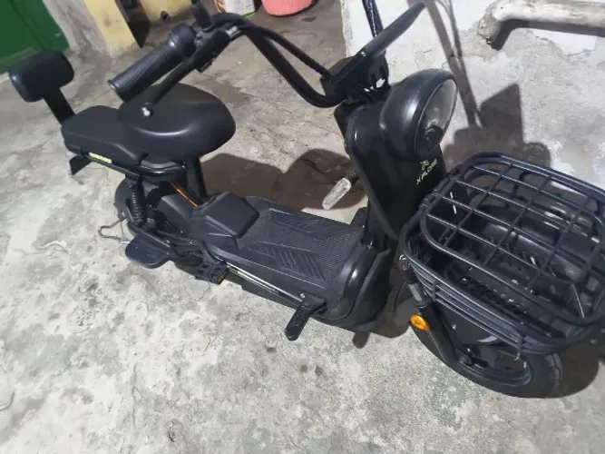 Motocicleta elétrica