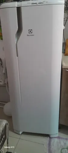 Geladeira ELECTROLUX