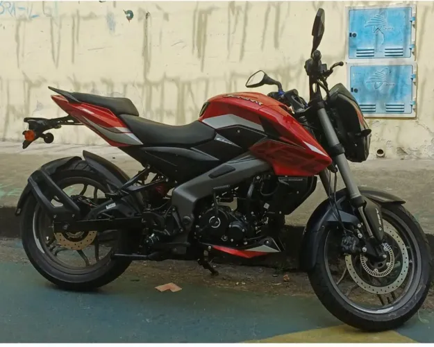 Bajaj Dominar Ns 160 garantia de 3 anos da fábrica ( seguro de 1 ano)