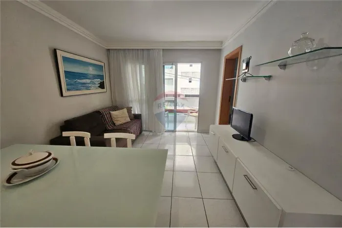 Apartamento 2/4, mobiliado, varanda, garagem. Aluguel - 52 m² por R$ 3.600,00 com taxas -