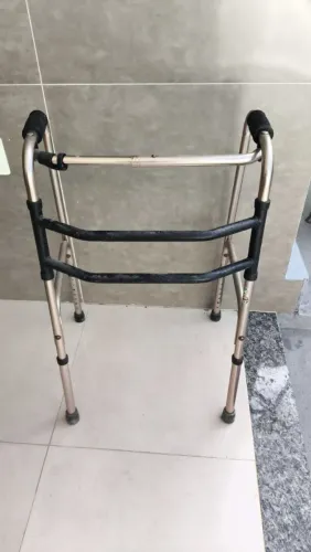 Andador