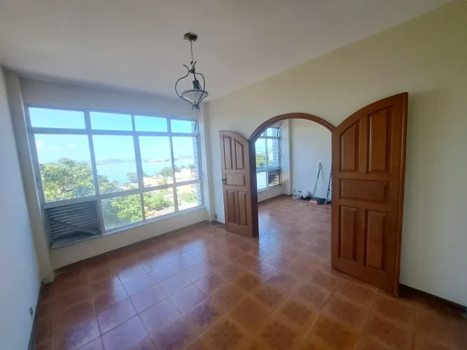 Condomínio barato, 2 vagas,126m com 3 quartos, sendo 1 suíte