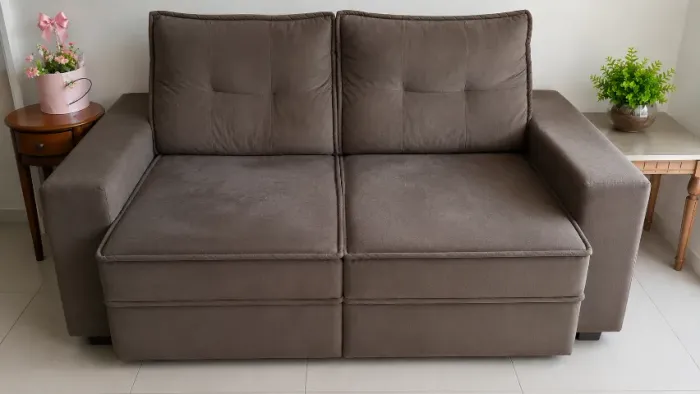 Sofá retrátil
