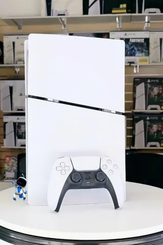 PS5 mídia digital modelo slim semi novo e novo