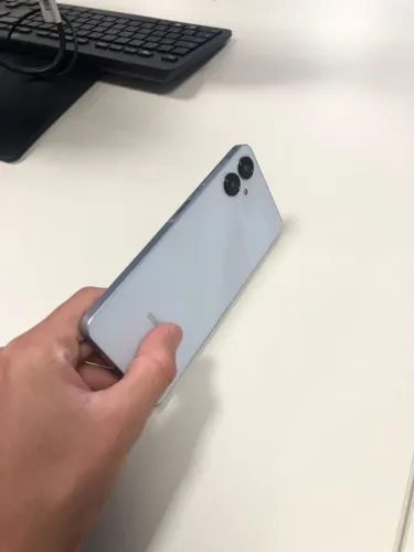 Celular barato ao6!!