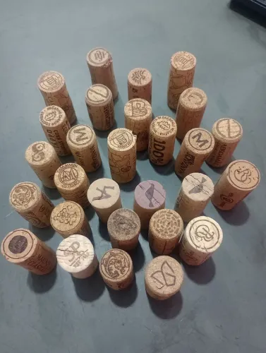 Rolhas de vinhos 