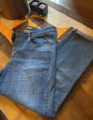Calça jeans feminina Levis