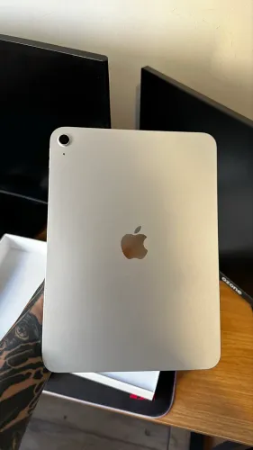 iPad 11 (A16) - 128gb - 100% de bateria